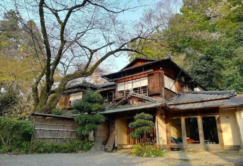 Hotelli Japanese Inn Yoshimizu