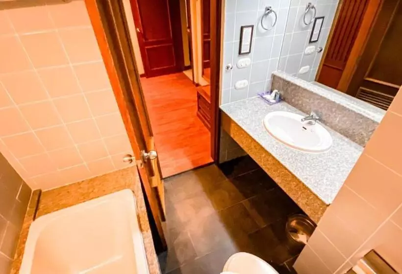 K Park Grand Hotel Sha Plus Certified