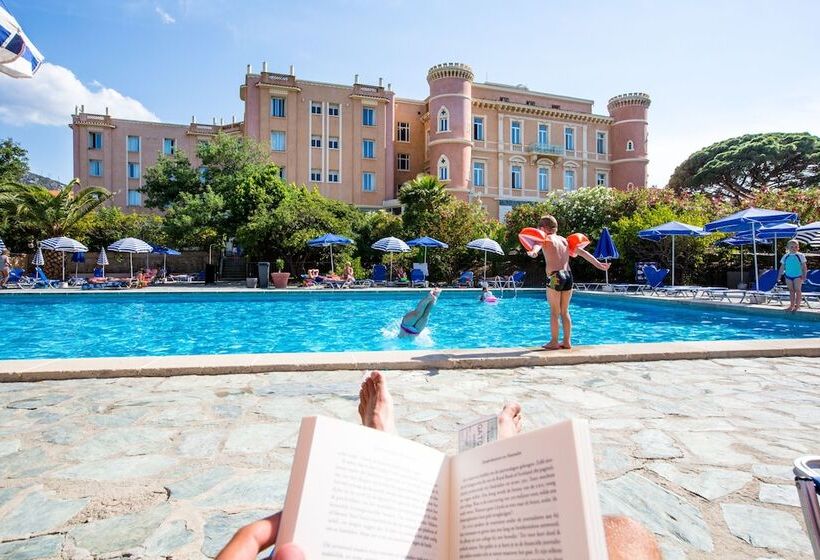 هتل Langley Resort Napoléon Bonaparte