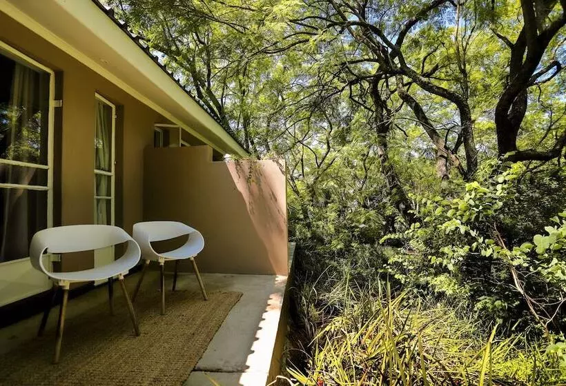 هتل Mantenga Lodge