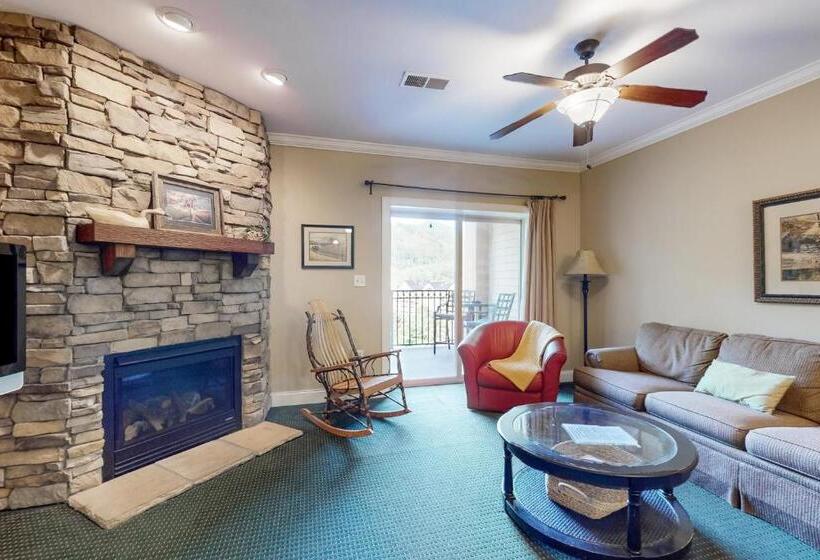 فندق Summit Manor Condominiums