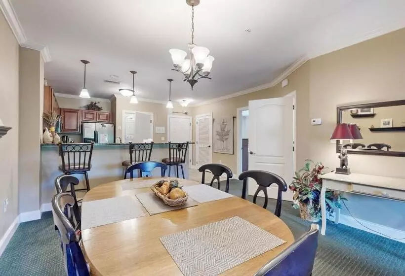 فندق Summit Manor Condominiums