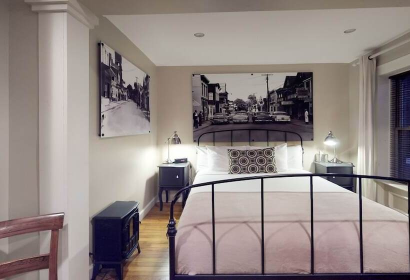 בית מלון כפרי The 1850 House Inn And Tavern