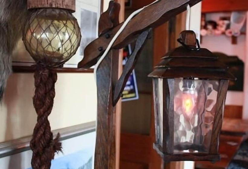 فندق The Eagle And Child Inn