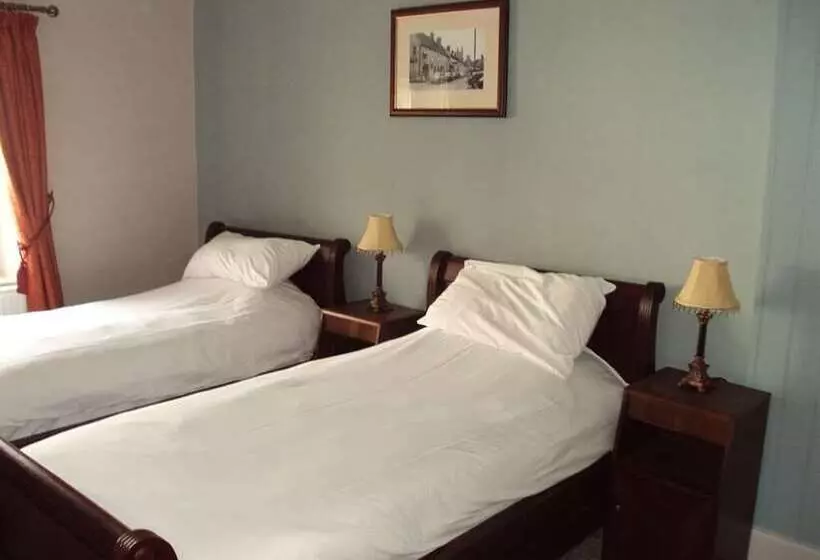 Hotel The George Inn