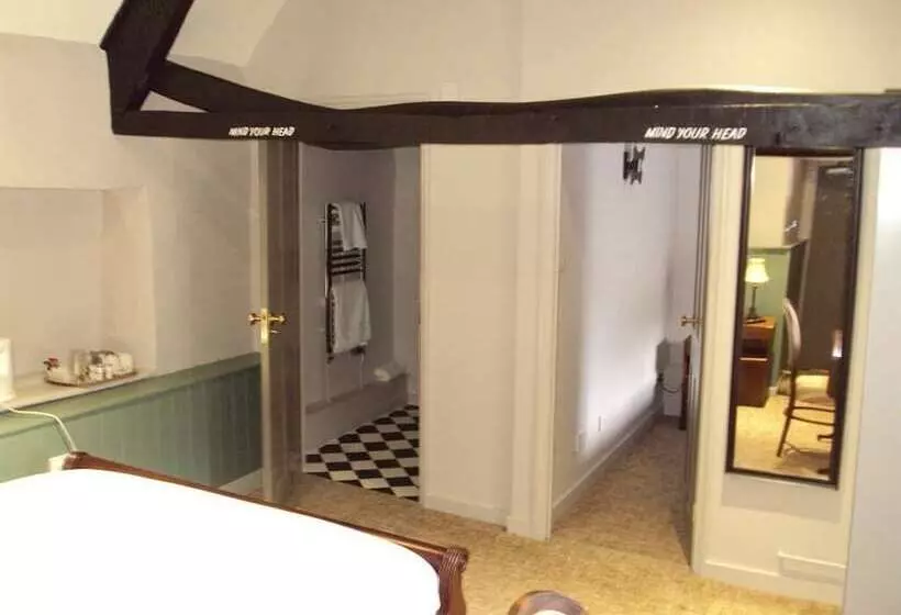 Hotel The George Inn