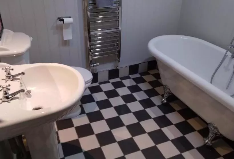 Hotel The George Inn