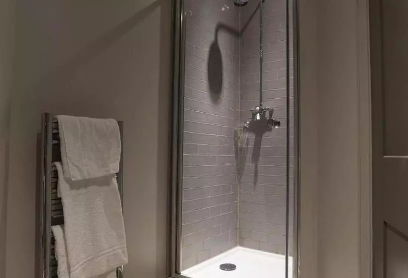 Hotel The George Inn