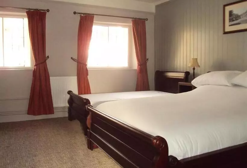 Hotel The George Inn