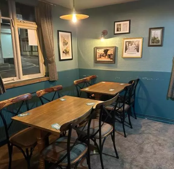 Отель The Kings Head