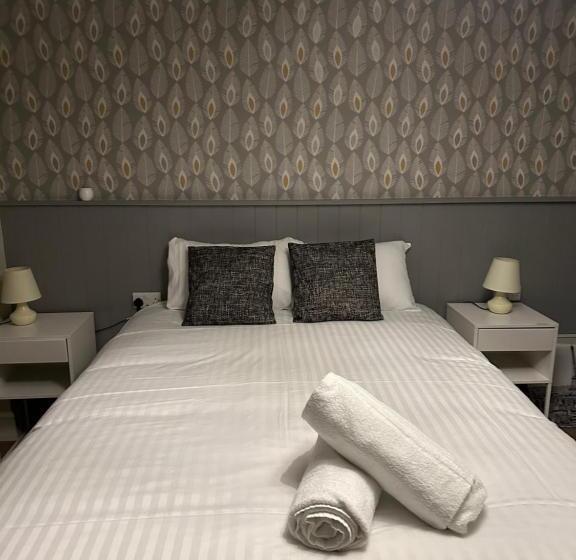 ホテル The Kings Head