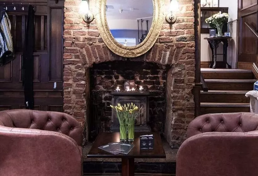 Hotel The Tavern  Steakhouse And Lodge