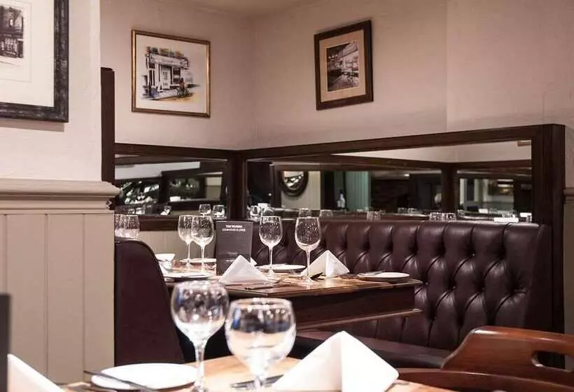 Hotel The Tavern  Steakhouse And Lodge