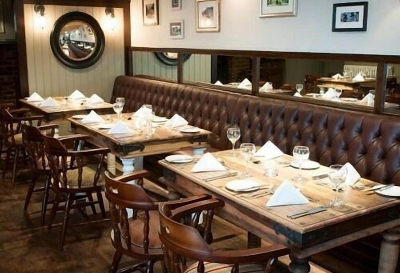 酒店 The Tavern  Steakhouse And Lodge