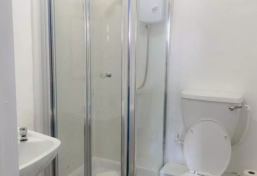 Hotel The Tavern  Steakhouse And Lodge