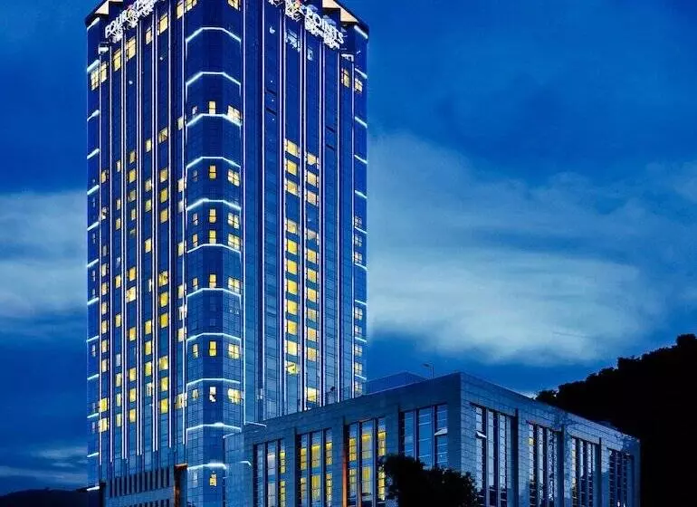 בית מלון כפרי Wyndham Garden Yuhuan Downtown