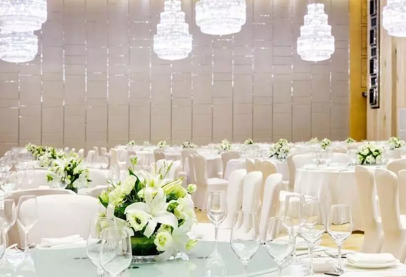 בית מלון כפרי Wyndham Garden Yuhuan Downtown