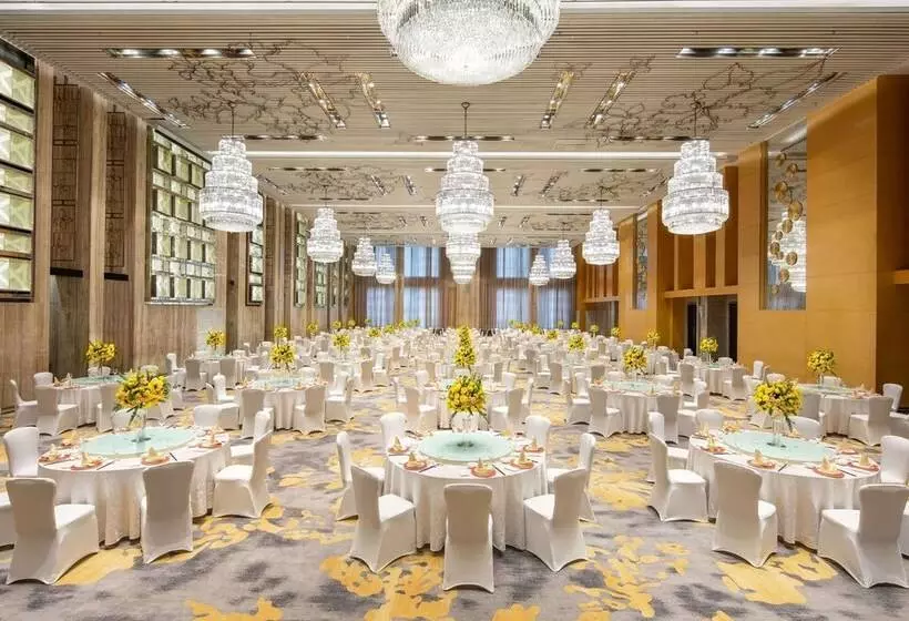 בית מלון כפרי Wyndham Garden Yuhuan Downtown