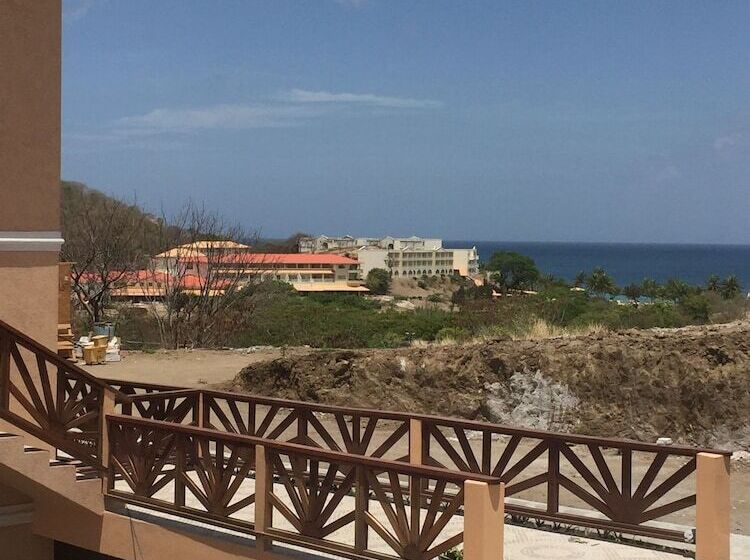 La Heliconia & Day Spa