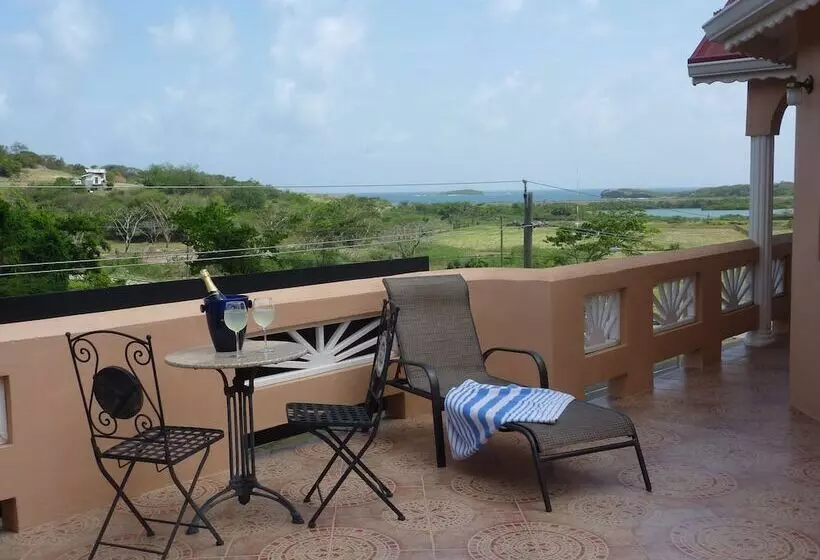 La Heliconia & Day Spa