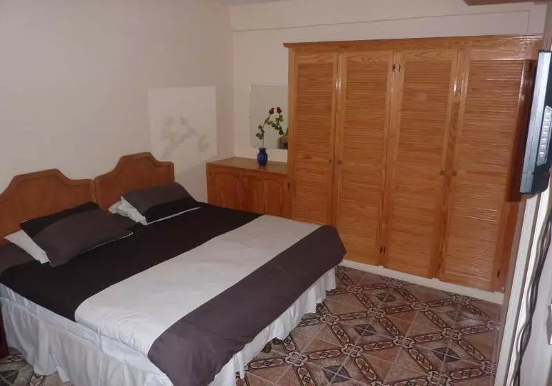 La Heliconia & Day Spa