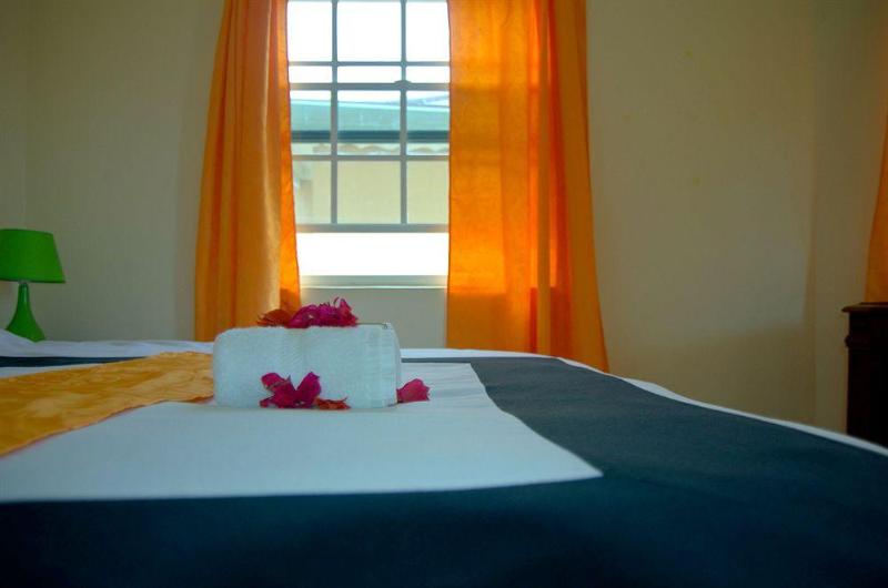 La Heliconia & Day Spa