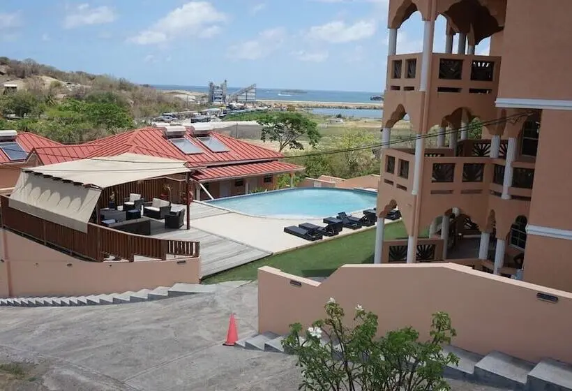La Heliconia & Day Spa