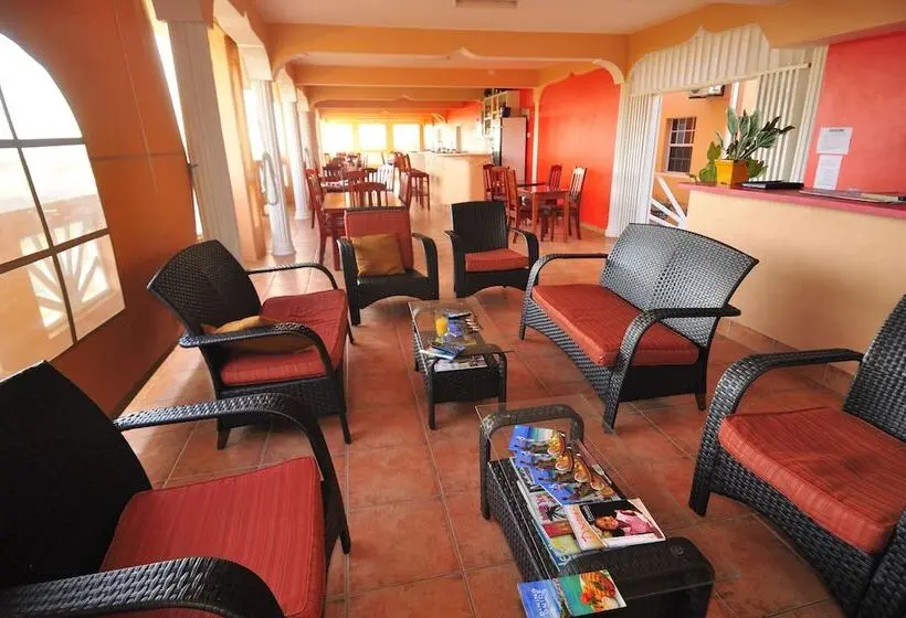 La Heliconia & Day Spa