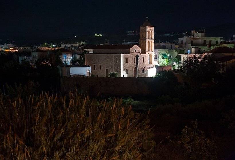 Mirtilos Studios & Apartments