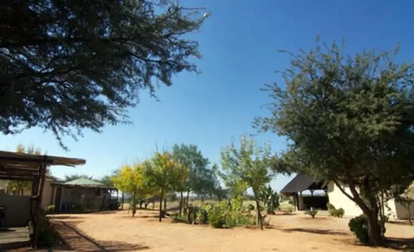 Pension Etango Ranch Guest Farm