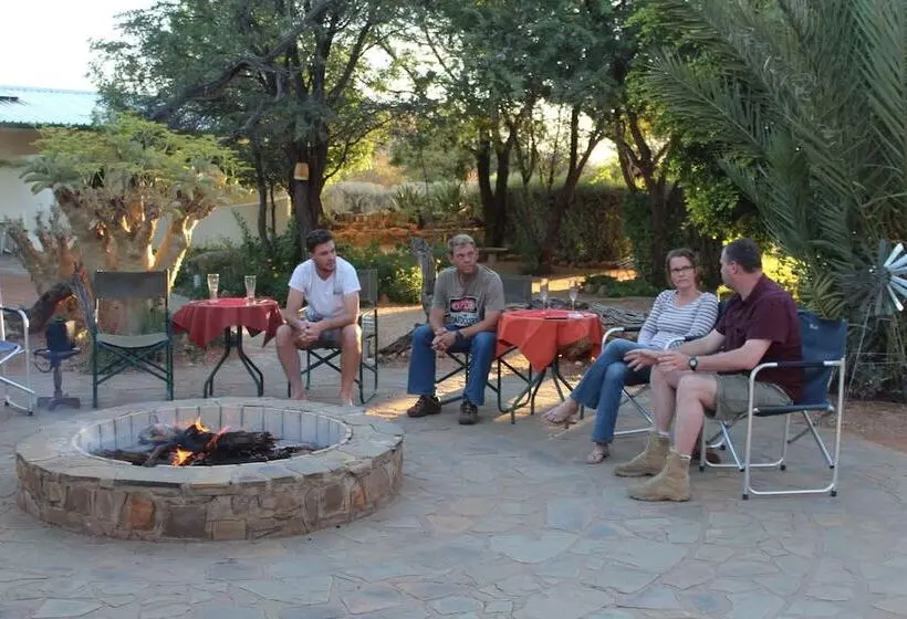 Pension Etango Ranch Guest Farm