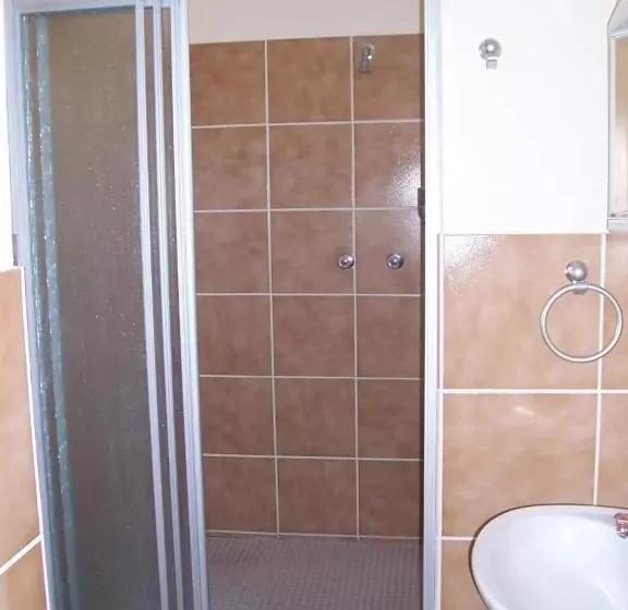 Pension Etango Ranch Guest Farm