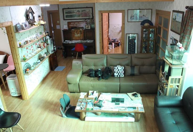 Pension (Hôtel basse catégorie) Gyeongju Tavo Guesthouse