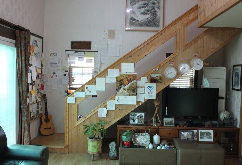 Pension (Hôtel basse catégorie) Gyeongju Tavo Guesthouse