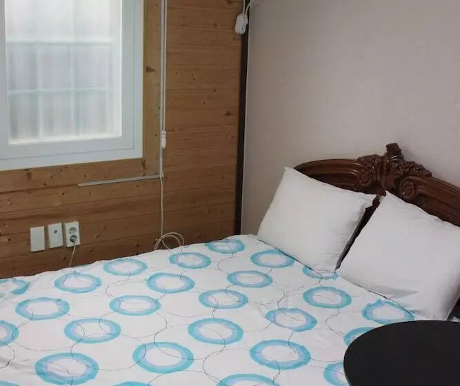 Pensione Gyeongju Tavo Guesthouse