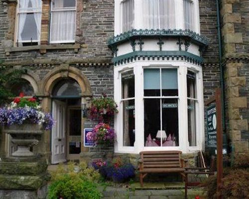 膳宿费 Hunters Way