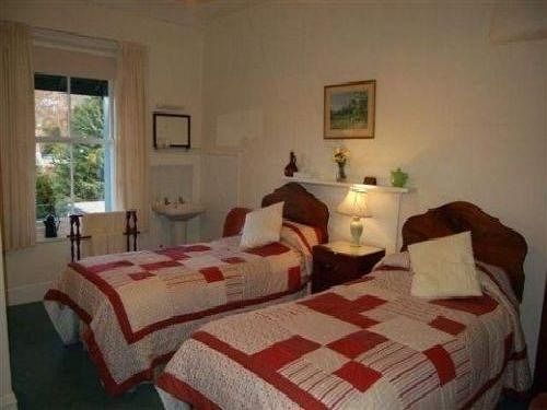 膳宿费 Hunters Way