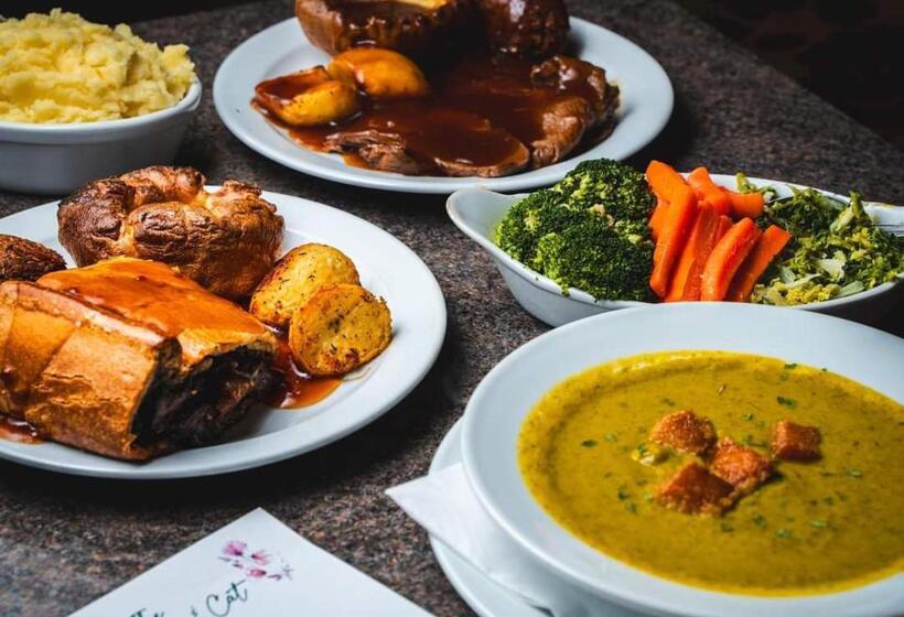 Пансион The Whittington And Cat