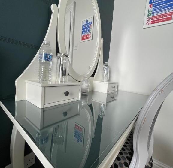 Пансион The Whittington And Cat