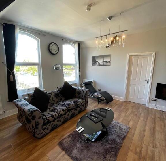 Пансион The Whittington And Cat