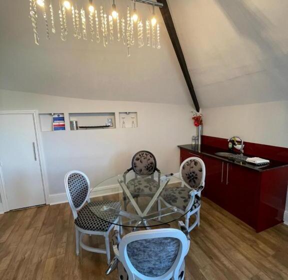 Пансион The Whittington And Cat