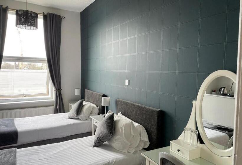 Пансион The Whittington And Cat