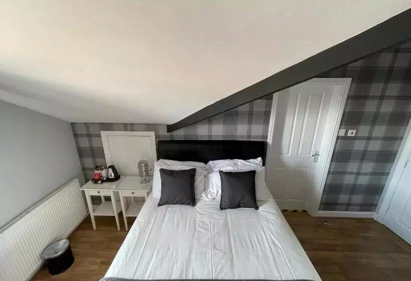 ペンション The Whittington And Cat