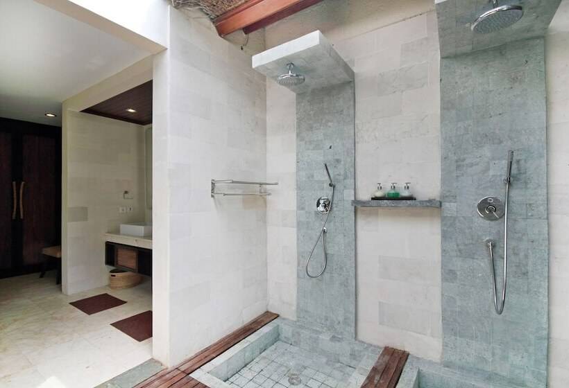 بنسيون Villa Amrita