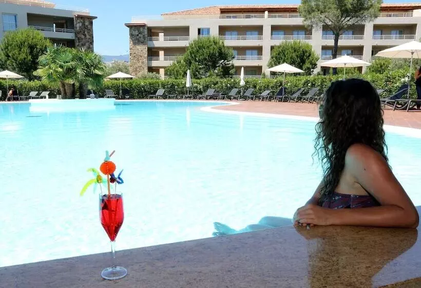 Residence Salina Bay