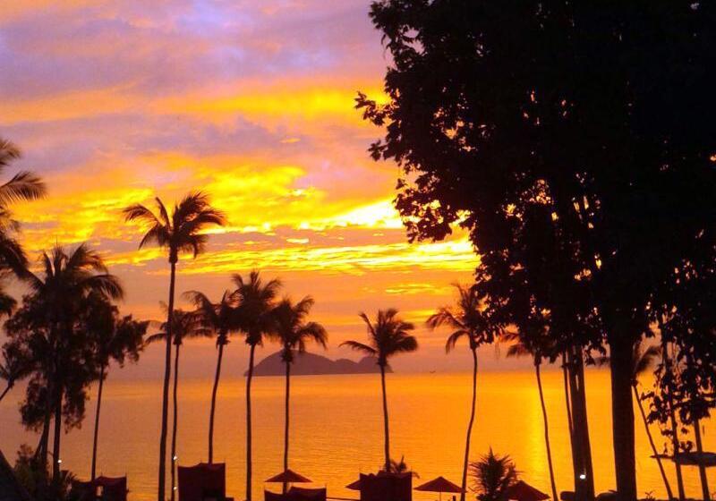 منتجع Kupu Kupu Phangan Beach Villas & Spa