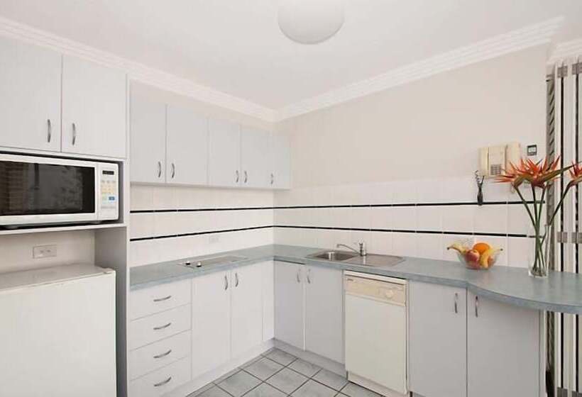 Santa Anne By The Sea