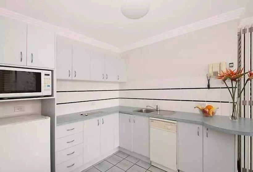 Santa Anne By The Sea