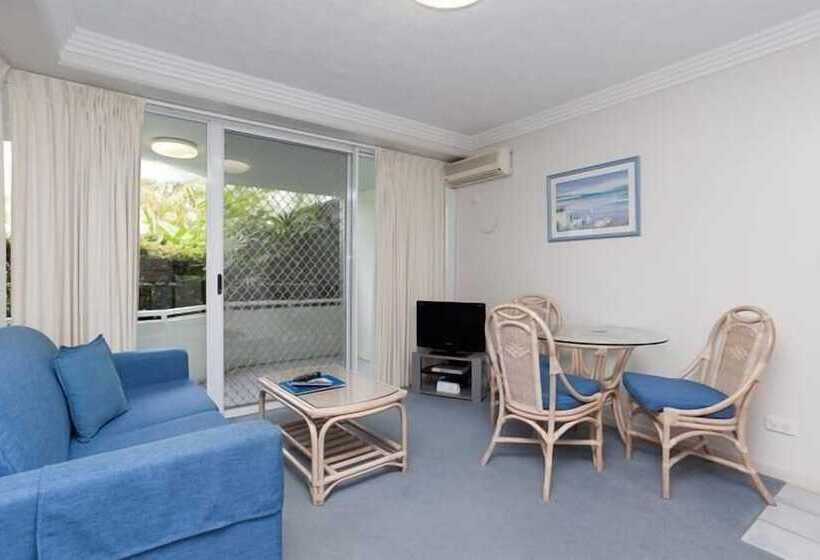 Santa Anne By The Sea