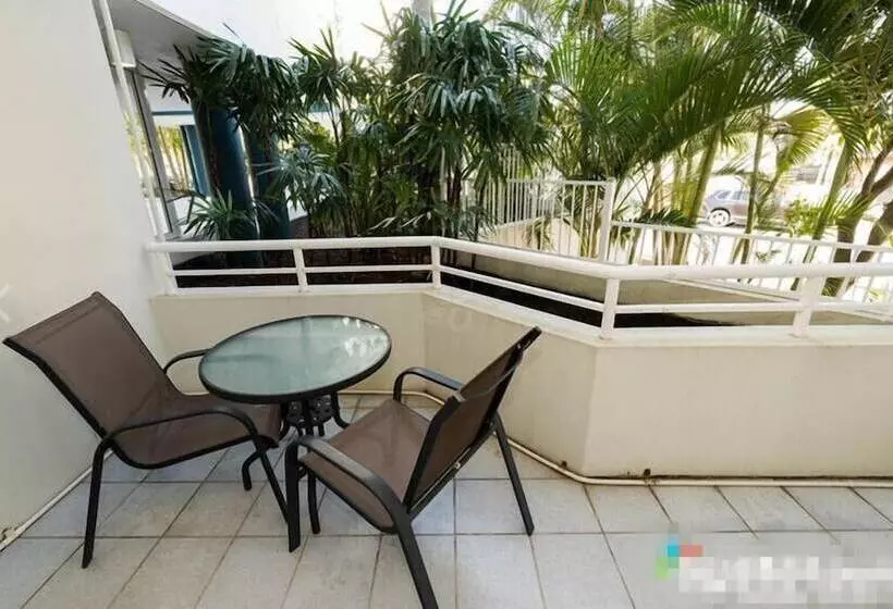 Santa Anne By The Sea